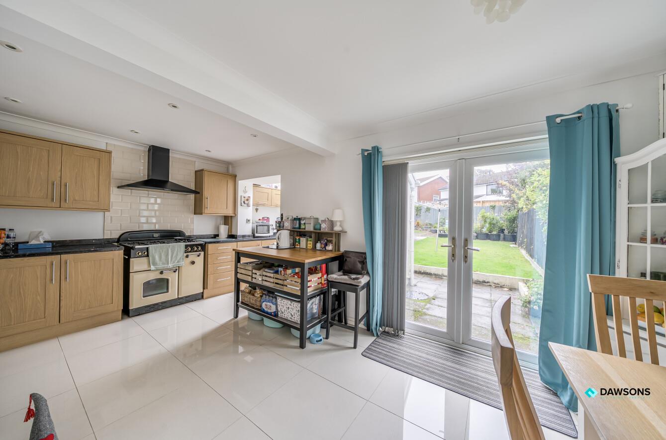 Croftfield Crescent, Newton, Swansea, SA3 4UL